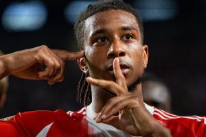 大号两双！新晋亿元先生奥利塞世俱杯2场3球2助 赛季52场20球23助