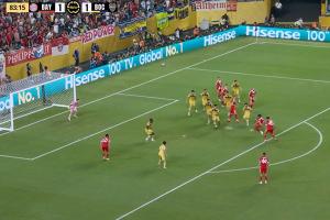 拜仁再度领先博卡！奥利塞弧顶推射破门，凯恩完成传射