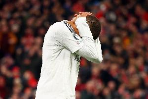 记者：姆巴佩今天仍缺席球队训练，能否出战小组赛末轮将周三决定