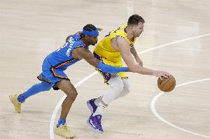 阿里纳斯：如果现在就退役 东契奇的历史地位会高于亚历山大